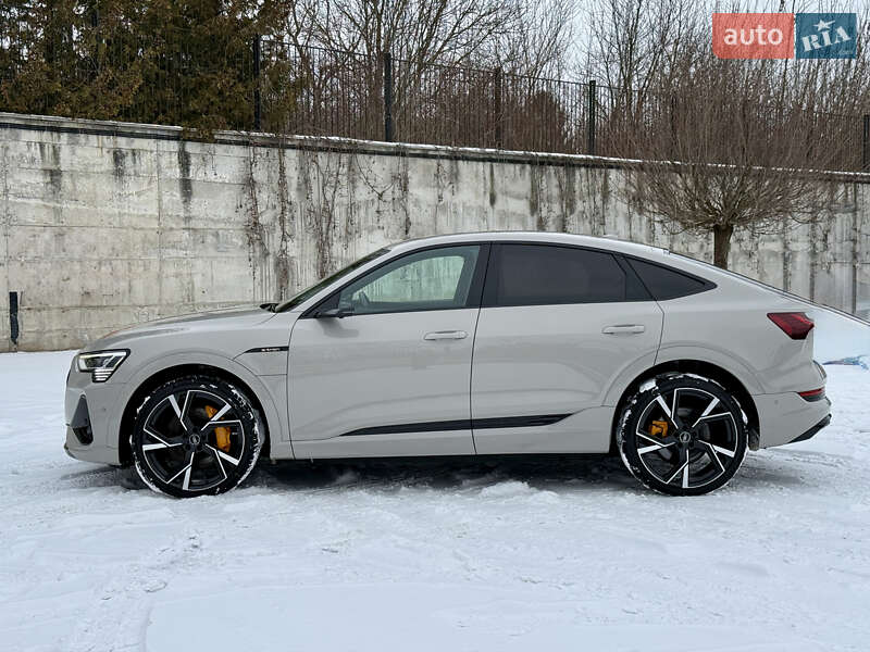Внедорожник / Кроссовер Audi e-tron Sportback 2020 в Ровно фото 23 Внедорожник / Кроссовер Audi e-tron Sportback 2020 в Ровно