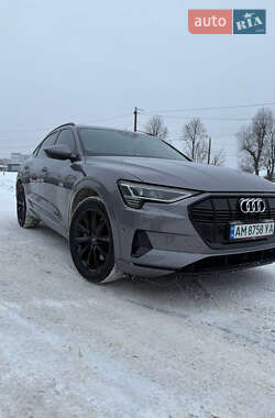Позашляховик / Кросовер Audi e-tron Sportback 2020 в Житомирі