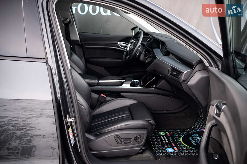 Внедорожник / Кроссовер Audi e-tron Sportback 2020 в Луцке