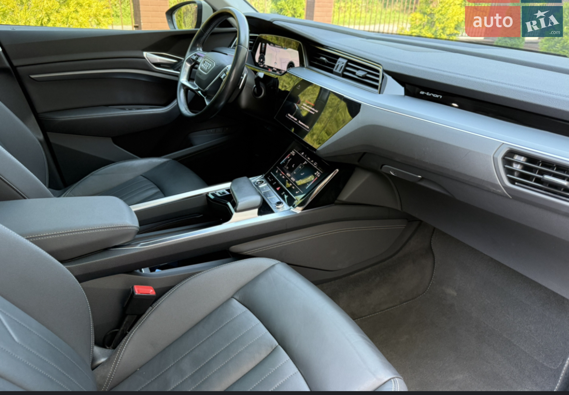 2020 Audi e-tron Sportback - мініатюра 13