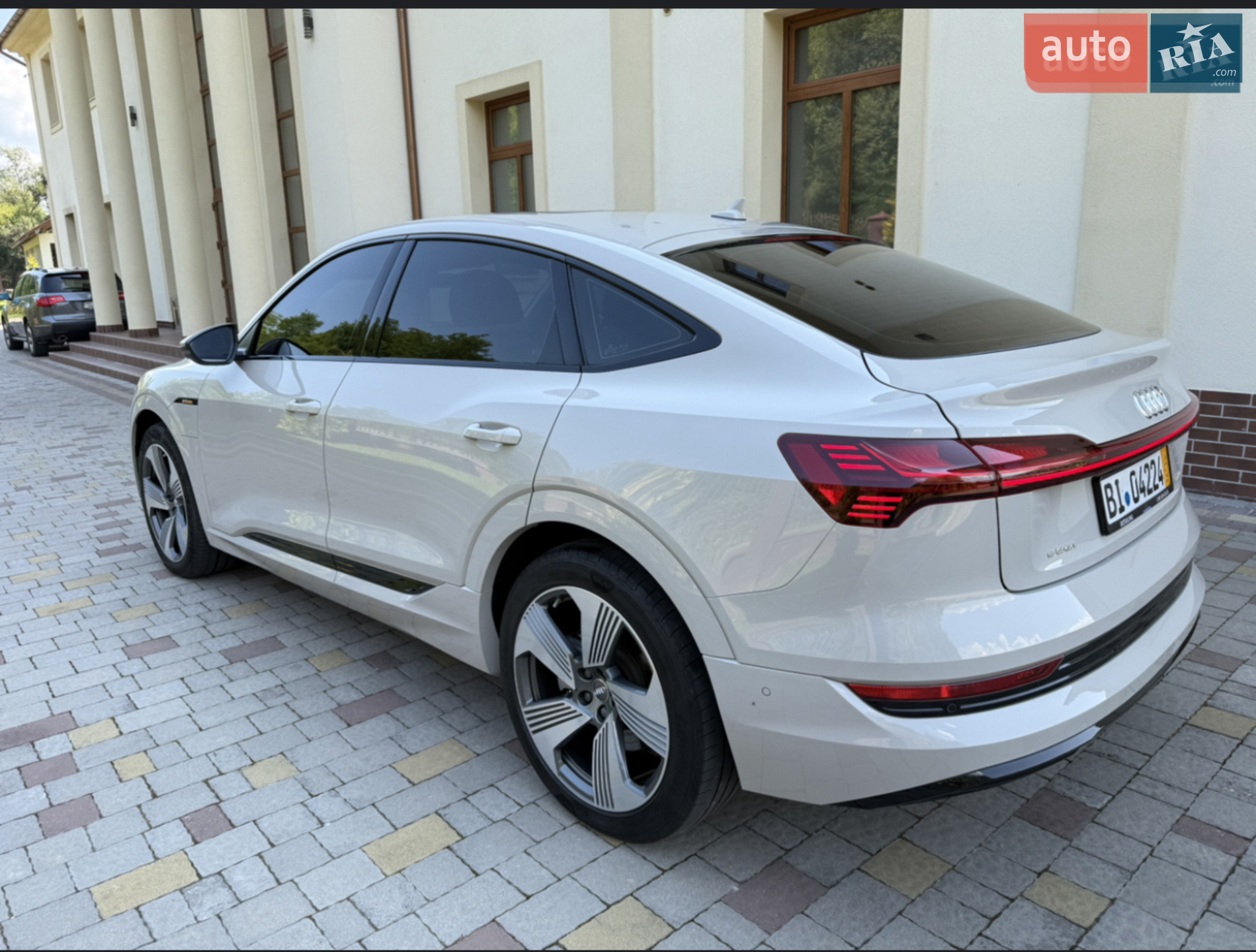 2020 Audi e-tron Sportback - мініатюра 6