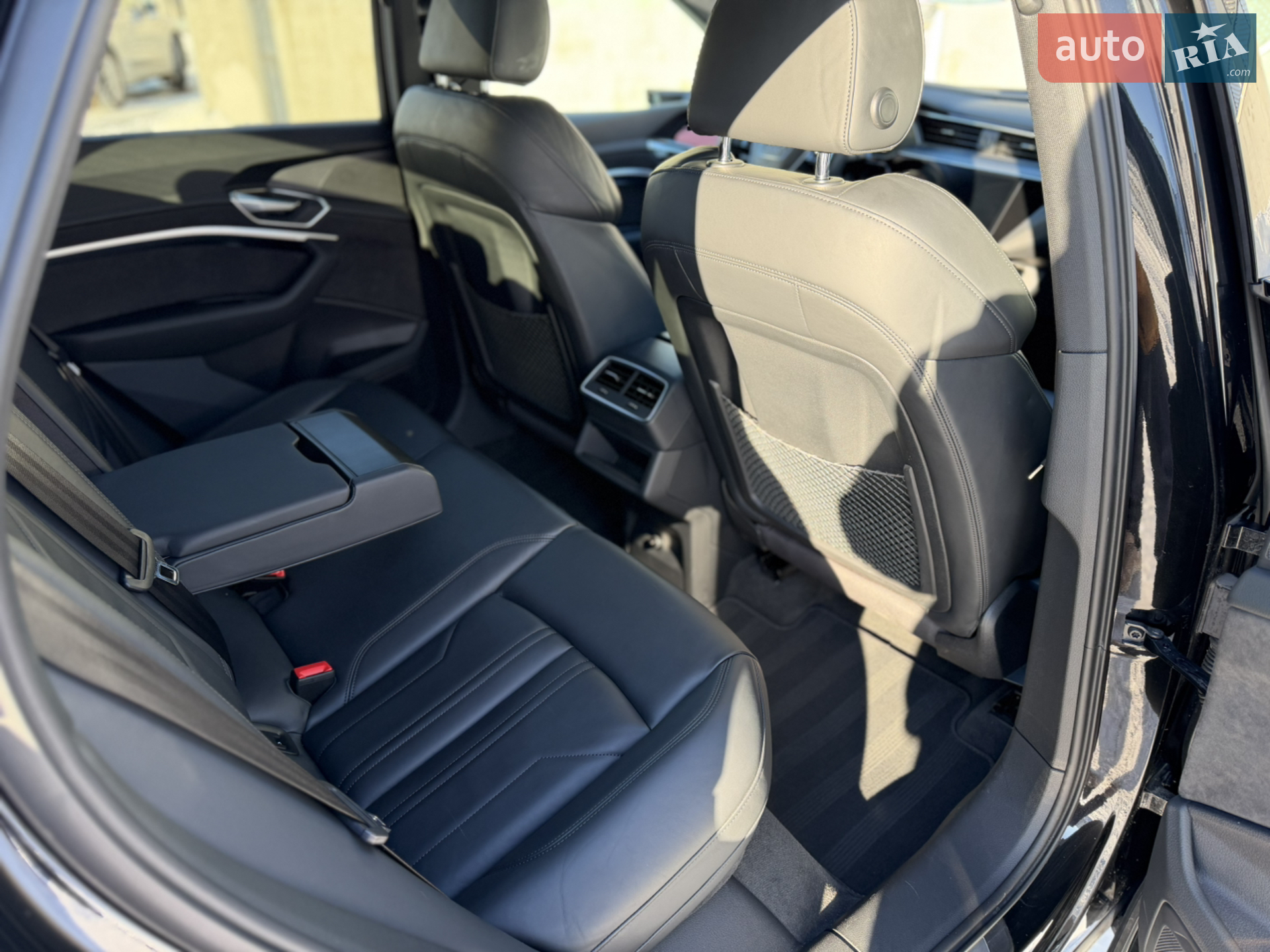 2021 Audi e-tron Sportback - мініатюра 56
