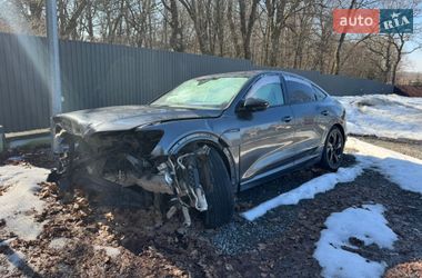 Позашляховик / Кросовер Audi e-tron Sportback 2022 в Львові