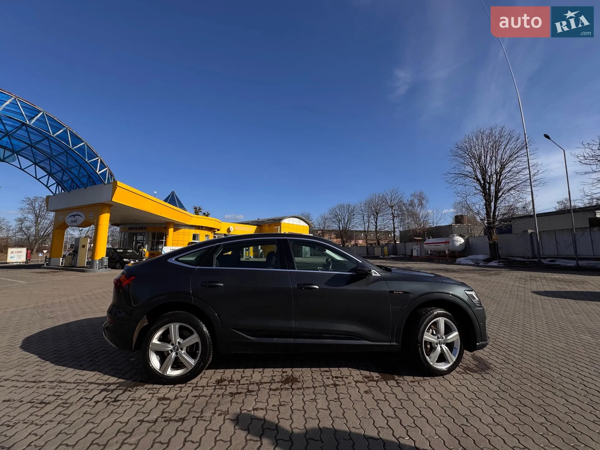 2023 Audi e-tron Sportback - мініатюра 5