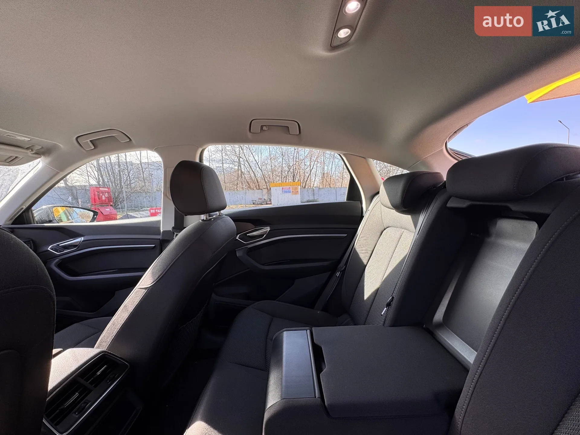 2023 Audi e-tron Sportback - мініатюра 9