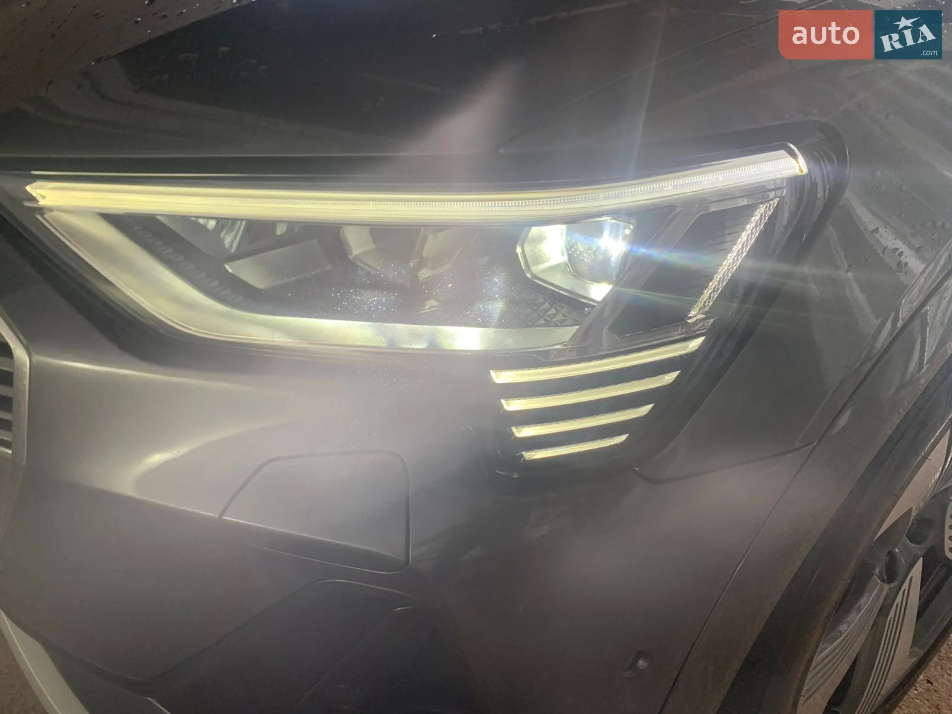 2020 Audi e-tron Sportback - мініатюра 23