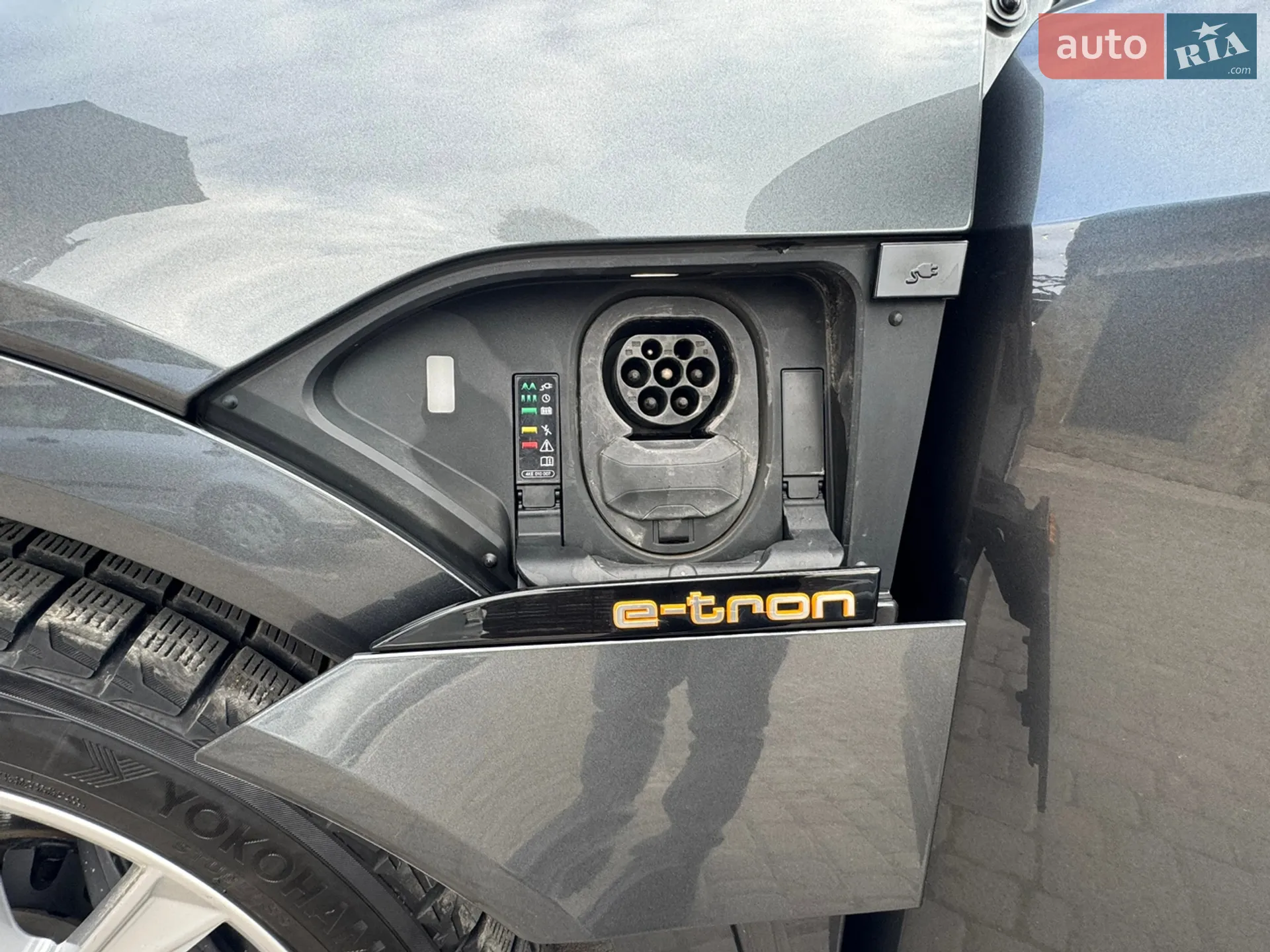 2020 Audi e-tron Sportback - мініатюра 21