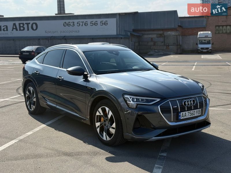 Внедорожник / Кроссовер Audi e-tron Sportback 2020 в Киеве