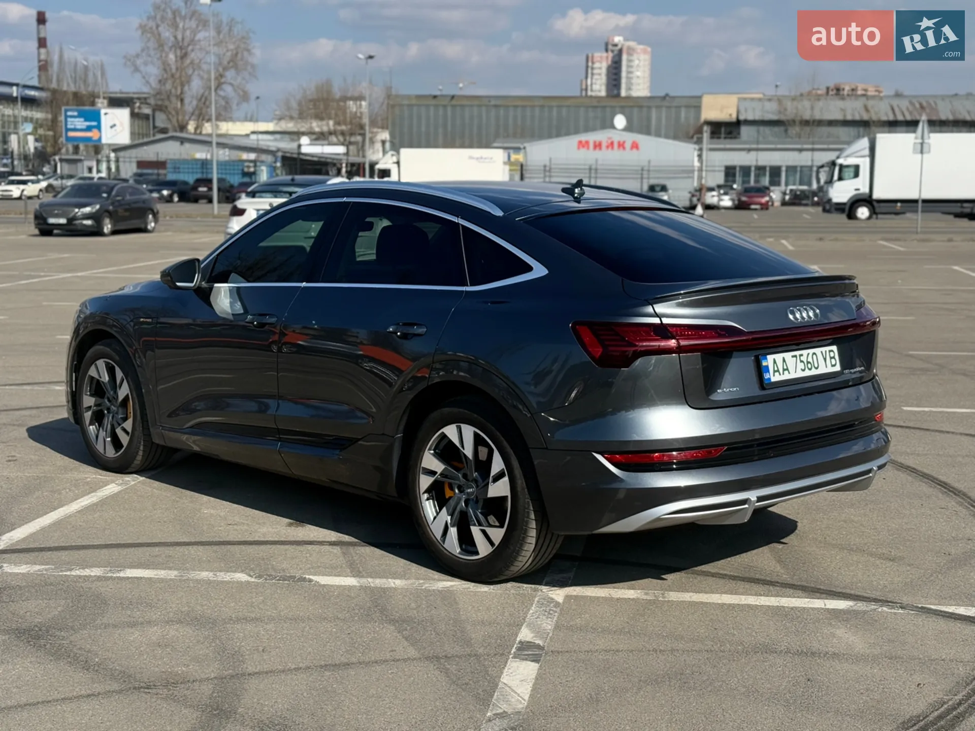 2020 Audi e-tron Sportback - мініатюра 11