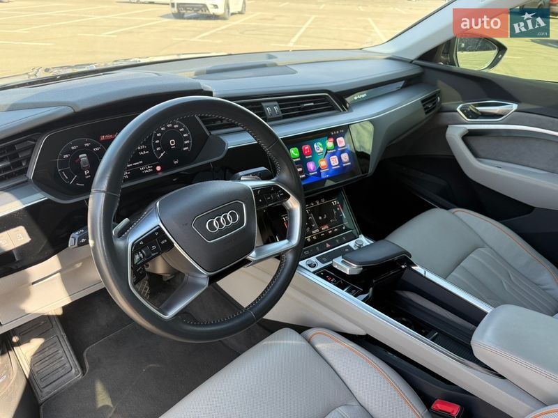 Внедорожник / Кроссовер Audi e-tron Sportback 2020 в Киеве