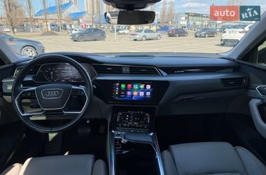 Внедорожник / Кроссовер Audi e-tron Sportback 2020 в Киеве