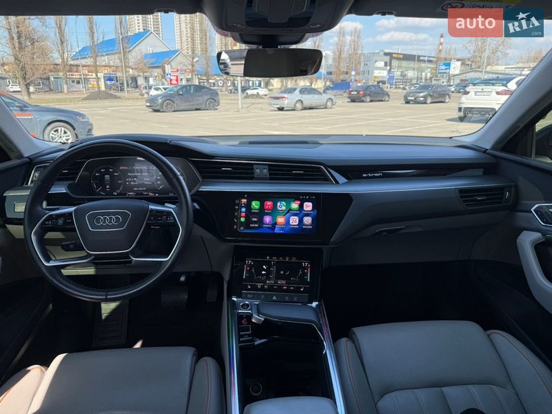 Внедорожник / Кроссовер Audi e-tron Sportback 2020 в Киеве