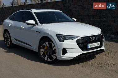 Внедорожник / Кроссовер Audi e-tron Sportback 2021 в Ровно