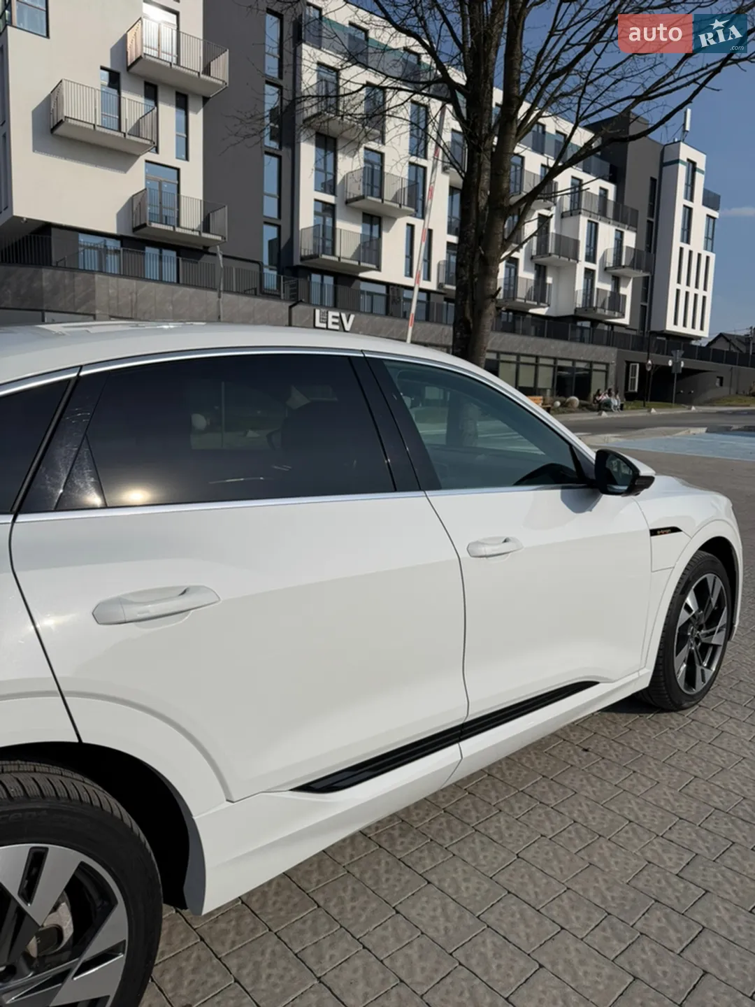 2022 Audi e-tron Sportback - мініатюра 30