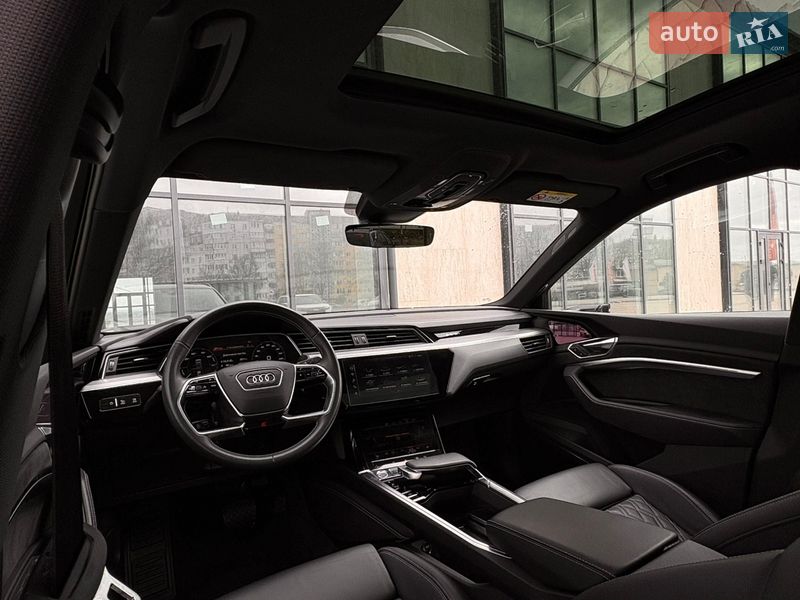 Внедорожник / Кроссовер Audi e-tron Sportback 2020 в Тернополе