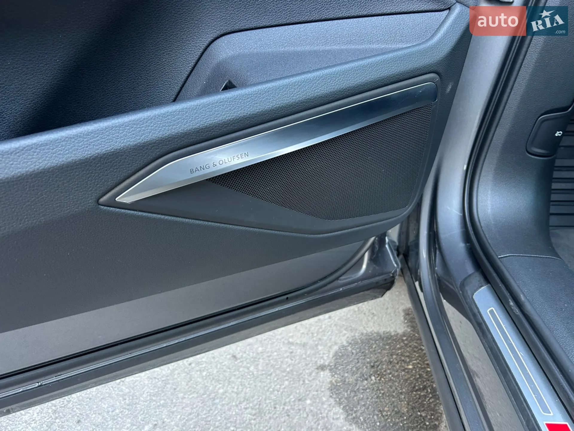 2022 Audi e-tron Sportback - мініатюра 21