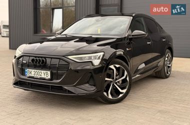 Внедорожник / Кроссовер Audi e-tron Sportback 2022 в Дубно