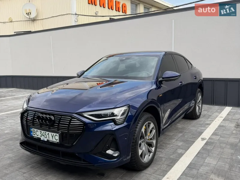 Audi e-tron Sportback 2021