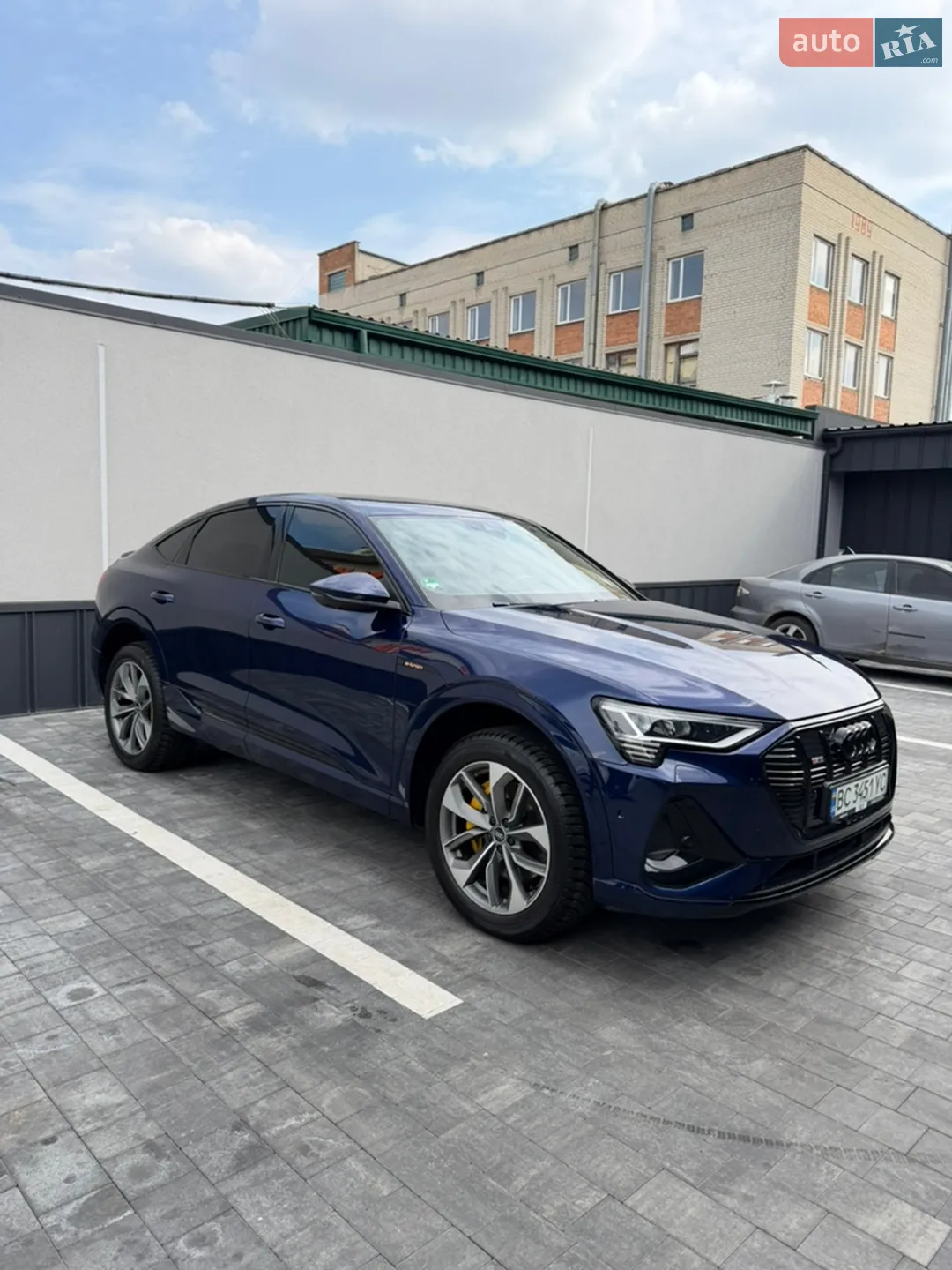 2021 Audi e-tron Sportback - мініатюра 2