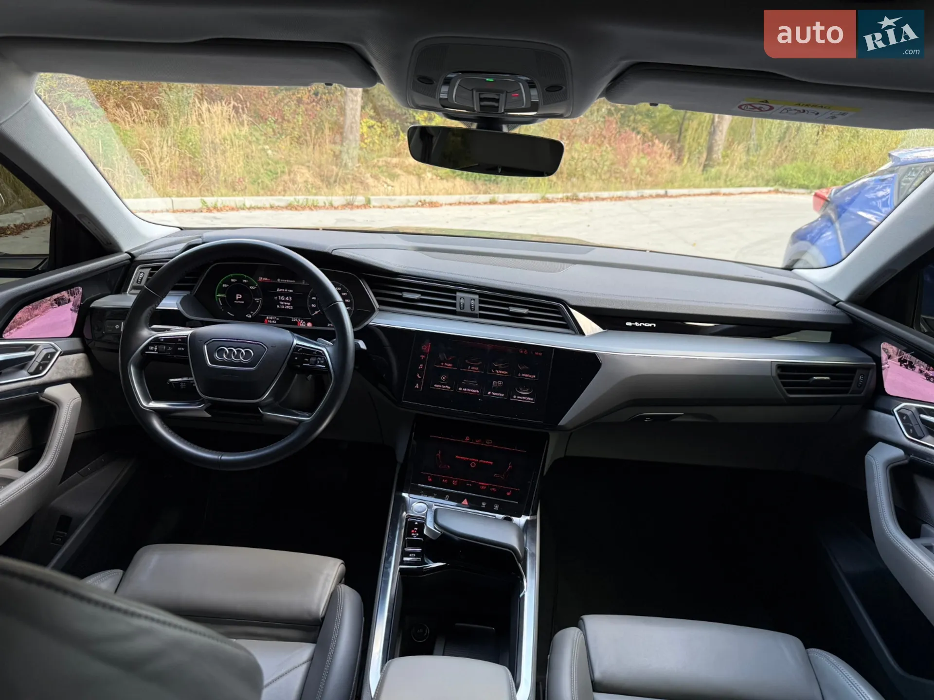 2020 Audi e-tron Sportback - мініатюра 15