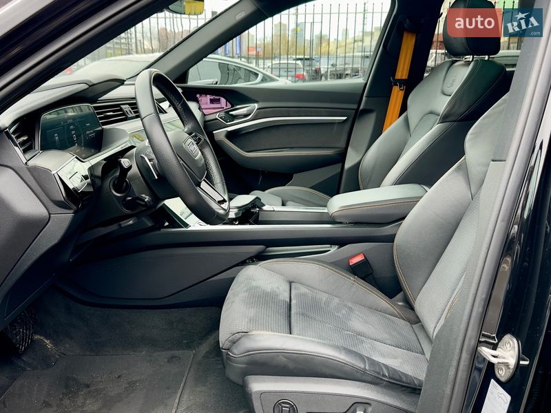 Внедорожник / Кроссовер Audi e-tron Sportback 2022 в Киеве