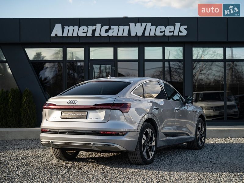 Внедорожник / Кроссовер Audi e-tron Sportback 2020 в Черновцах