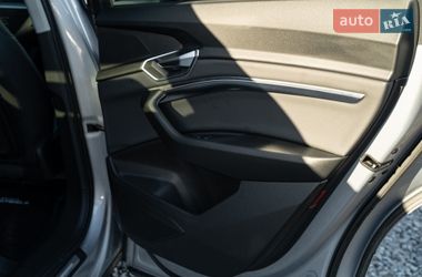 Внедорожник / Кроссовер Audi e-tron Sportback 2020 в Черновцах