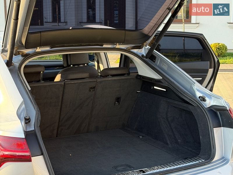 Внедорожник / Кроссовер Audi e-tron Sportback 2020 в Львове