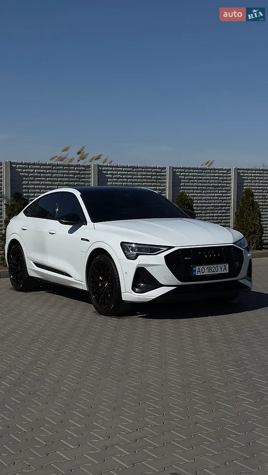 2020 Audi e-tron Sportback - мініатюра 24
