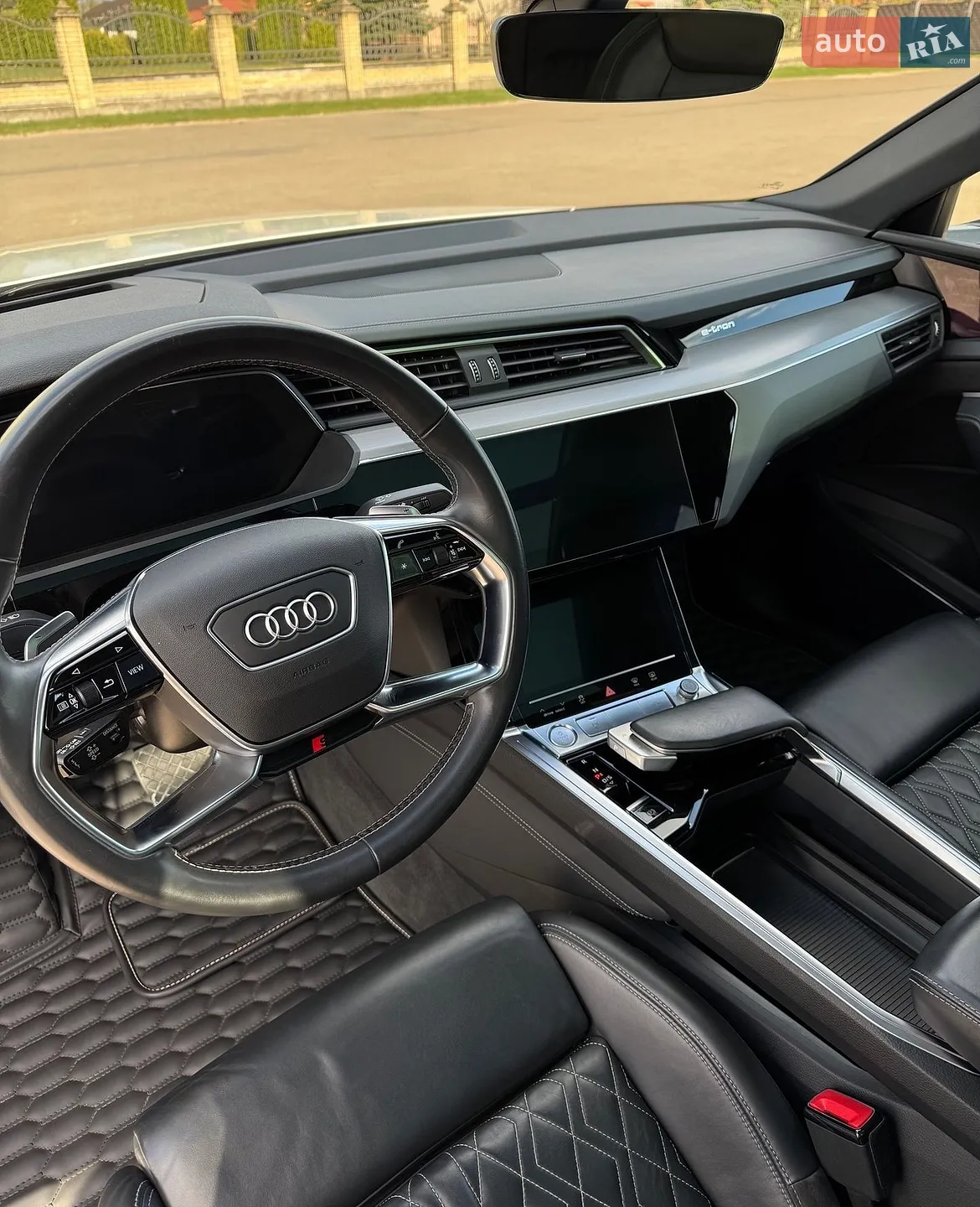 2020 Audi e-tron Sportback - мініатюра 50