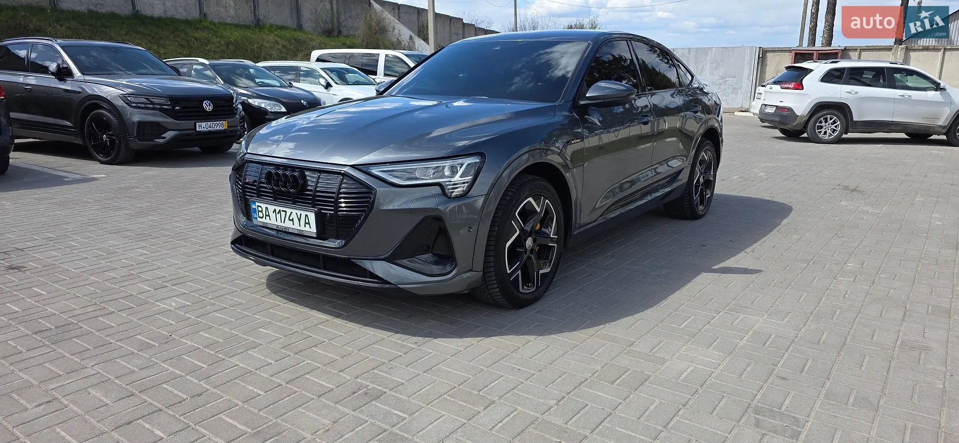 2021 Audi e-tron Sportback - мініатюра 2