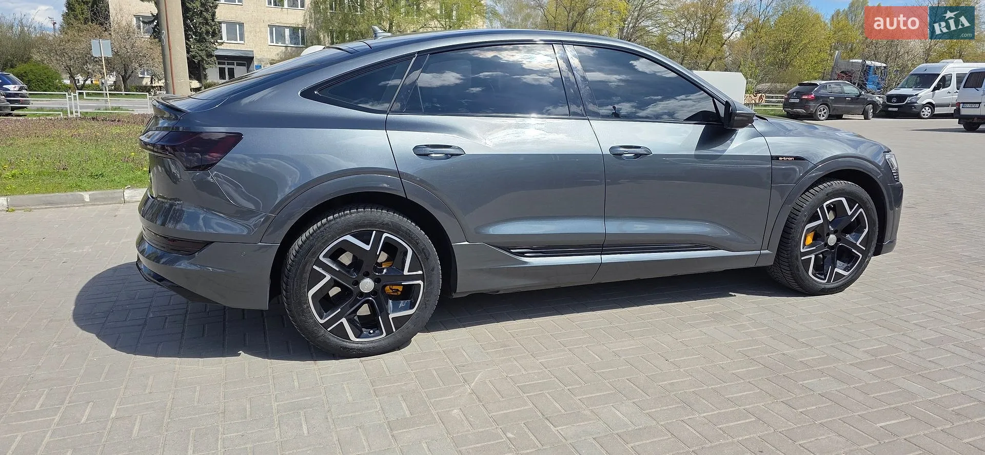 2021 Audi e-tron Sportback - мініатюра 17