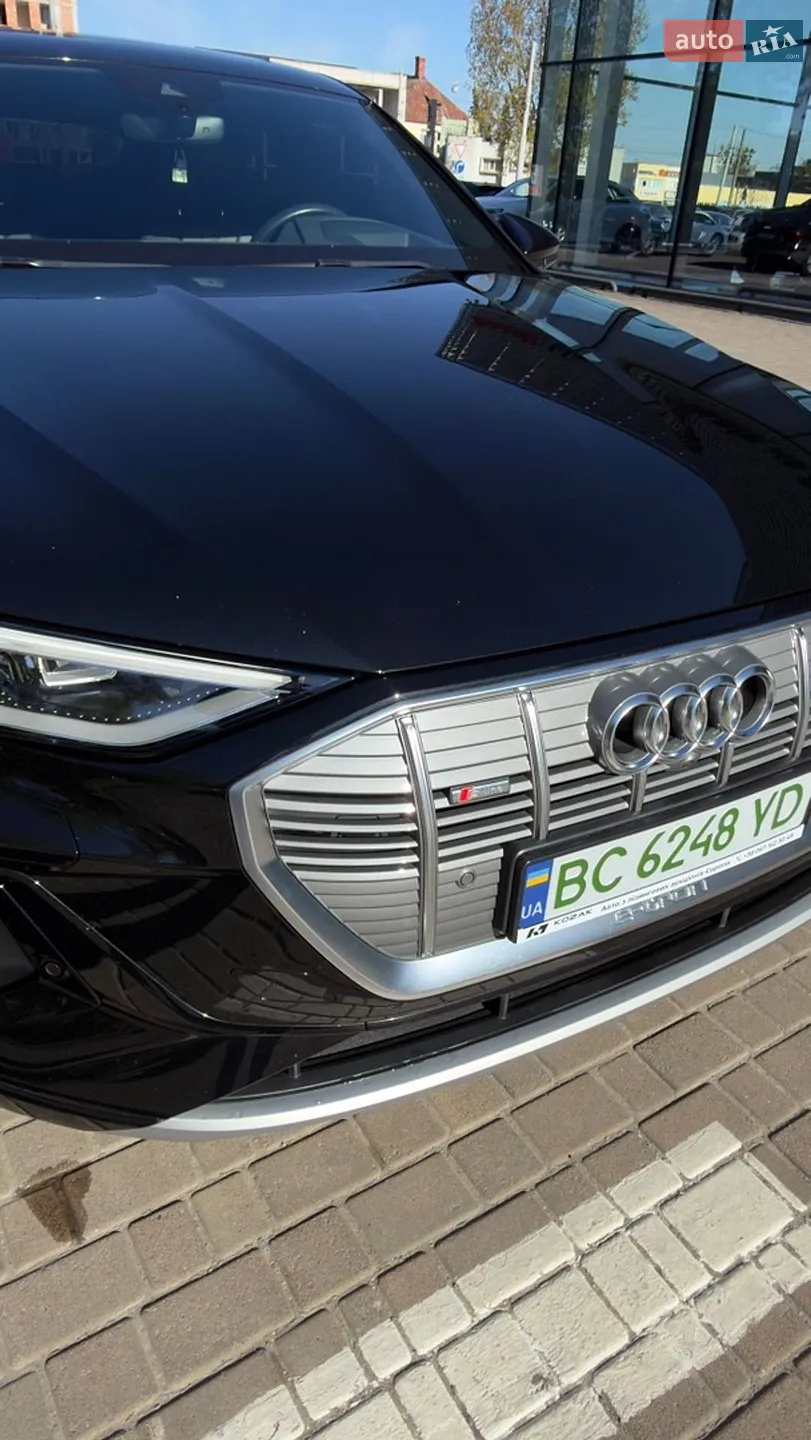 2020 Audi e-tron Sportback - мініатюра 12
