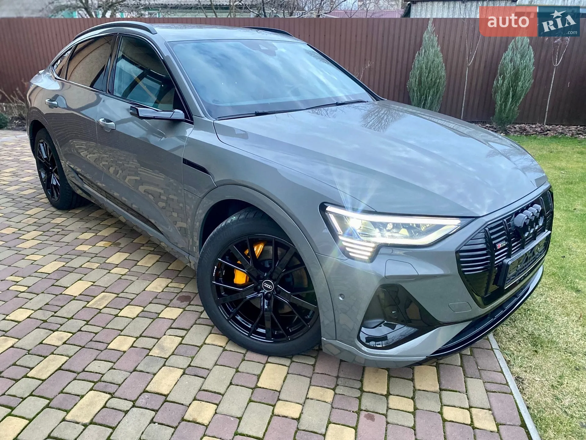 2022 Audi e-tron Sportback - мініатюра 3