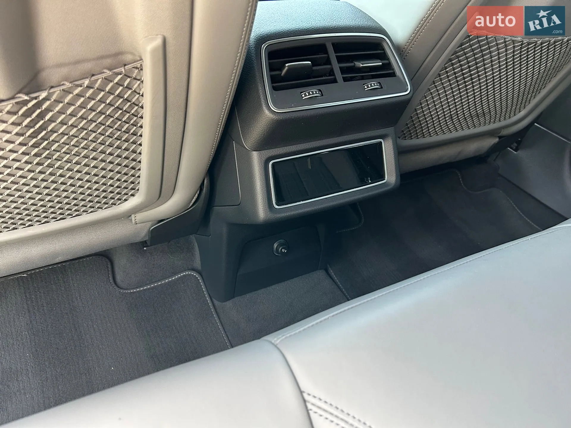 2022 Audi e-tron Sportback - мініатюра 37