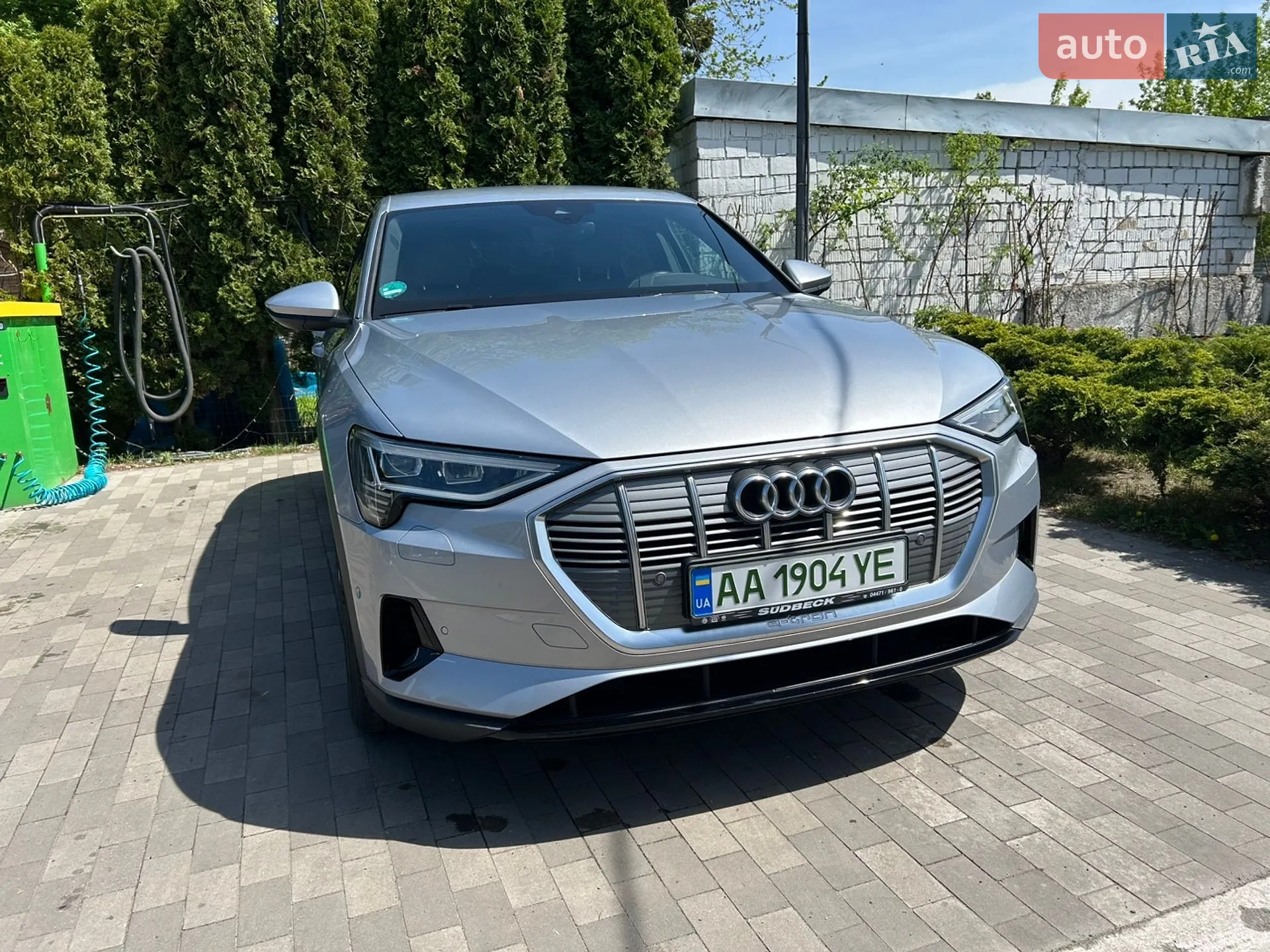 2022 Audi e-tron Sportback - мініатюра 2