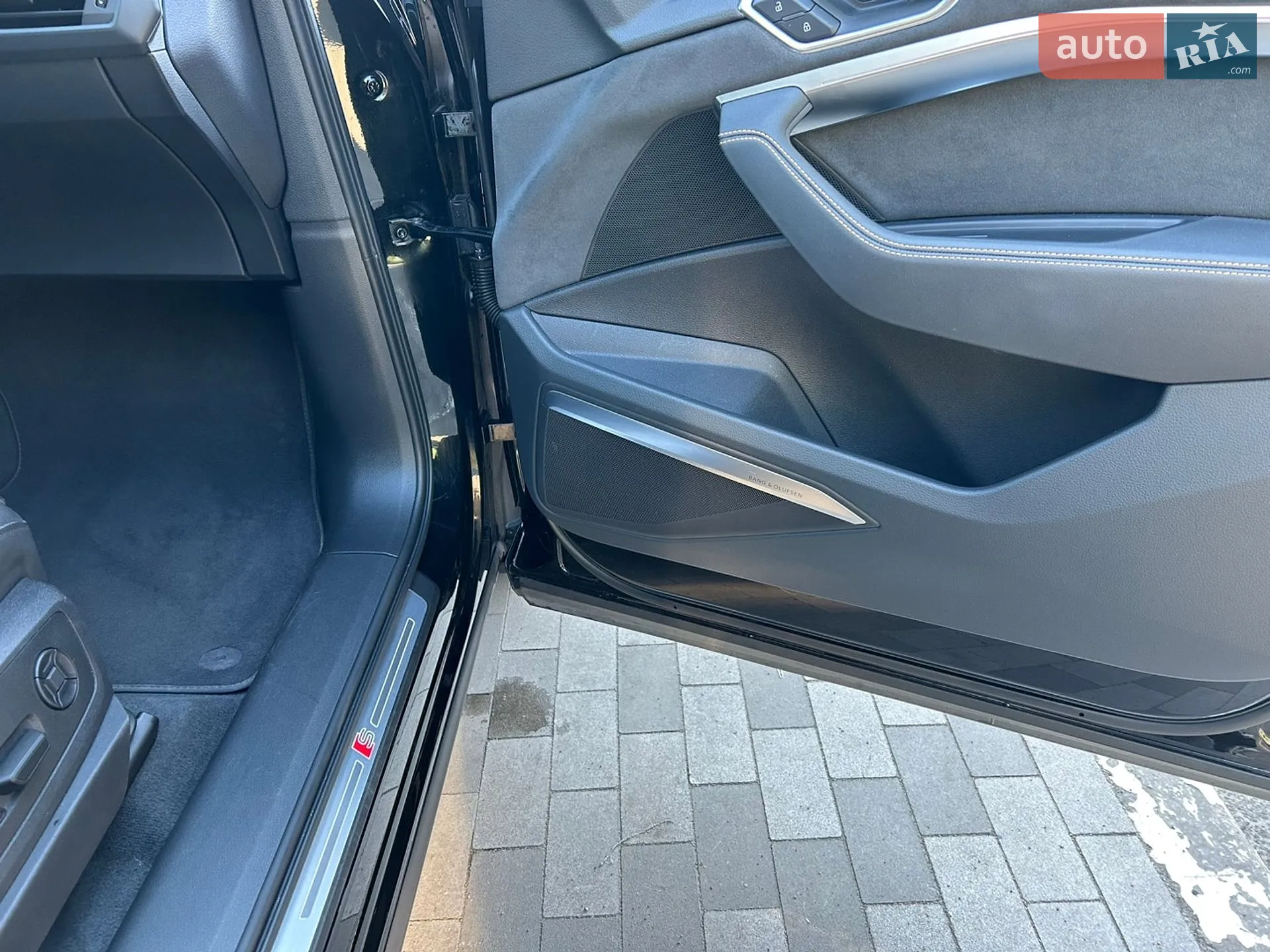 Audi e-tron Sportback 2022 VIN WAUZZZGE2NB028832 фото оголошення 28 з 30