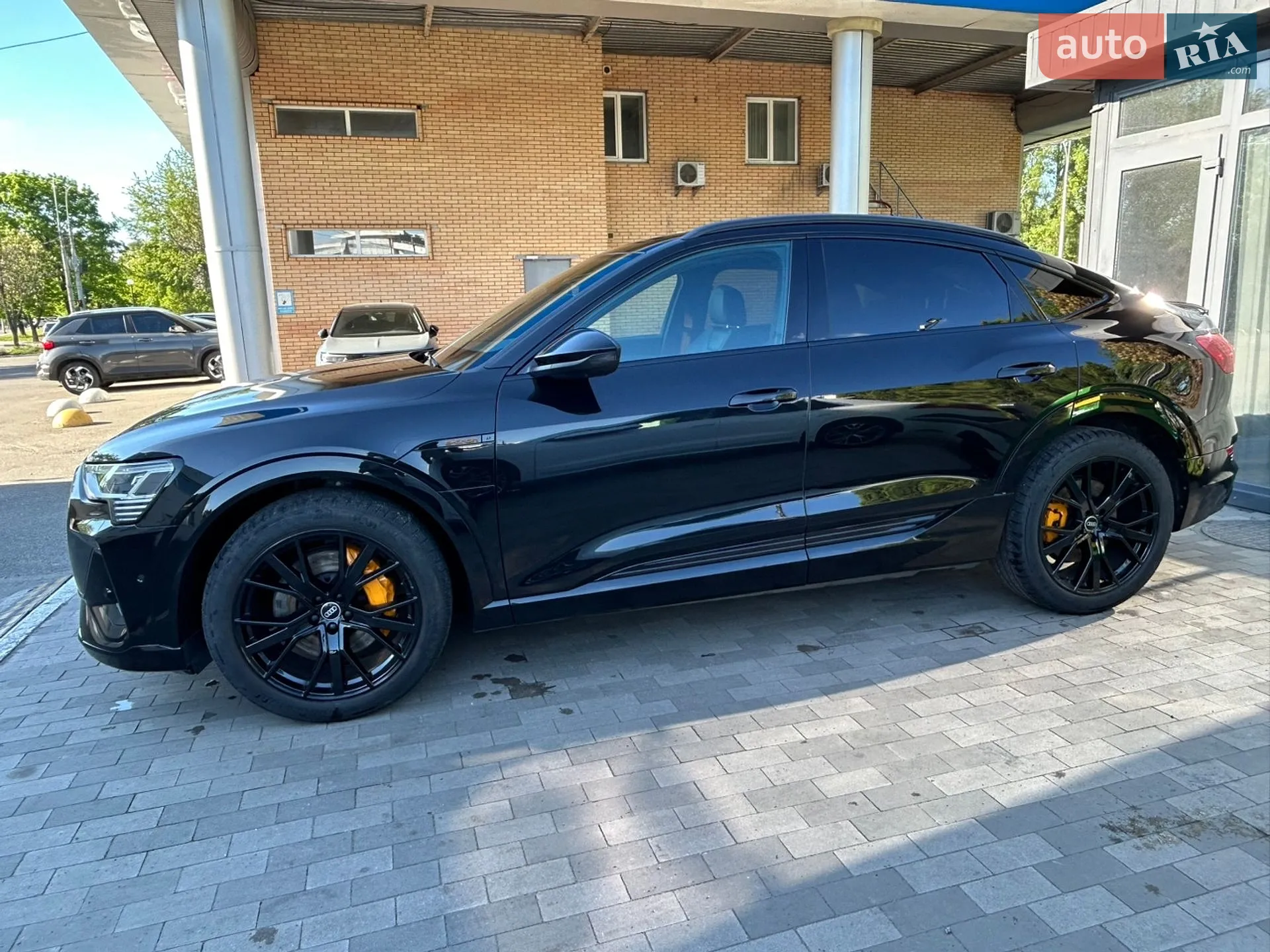 Audi e-tron Sportback 2022 VIN WAUZZZGE2NB028832 фото оголошення 6 з 30