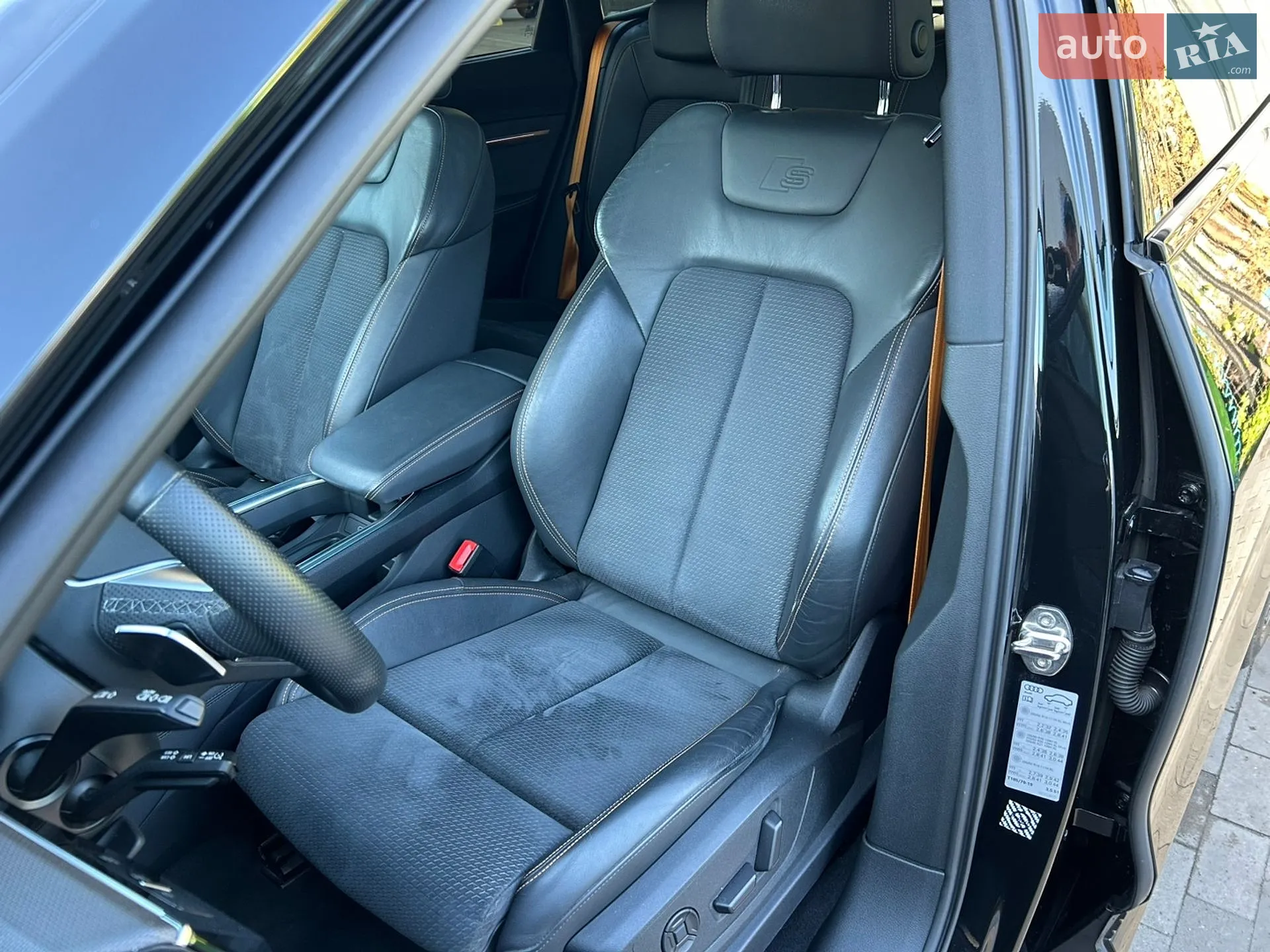 Audi e-tron Sportback 2022 VIN WAUZZZGE2NB028832 фото оголошення 12 з 30