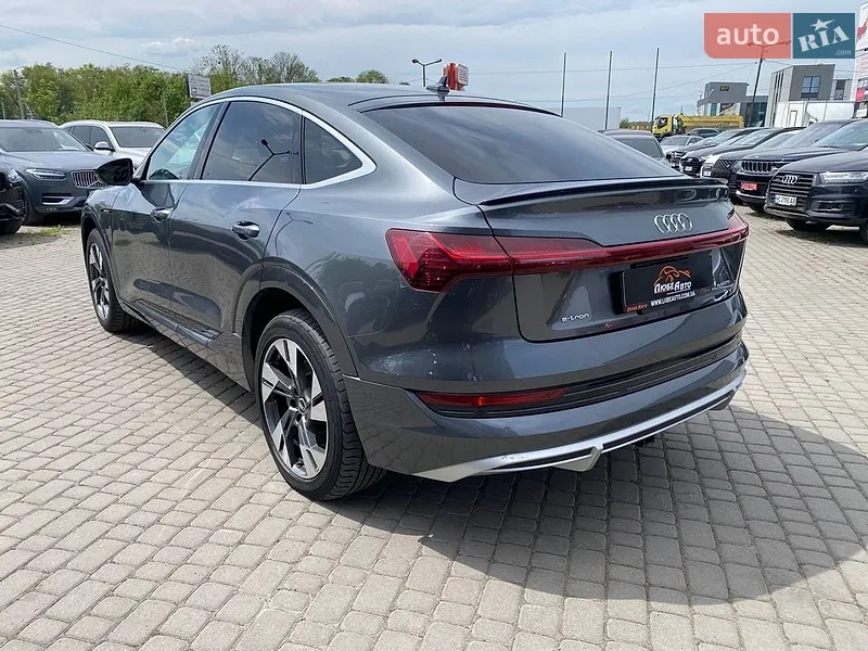 Audi e-tron Sportback 2021 VIN WA12AAGE2MB012331 фото оголошення 5 з 59