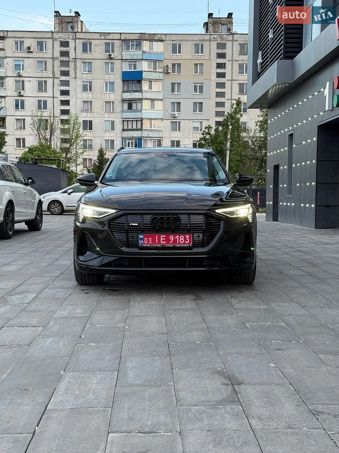 2022 Audi e-tron Sportback - мініатюра 17