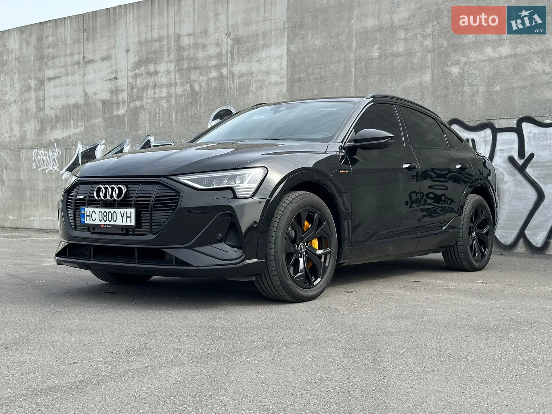 2020 Audi e-tron Sportback - мініатюра 2