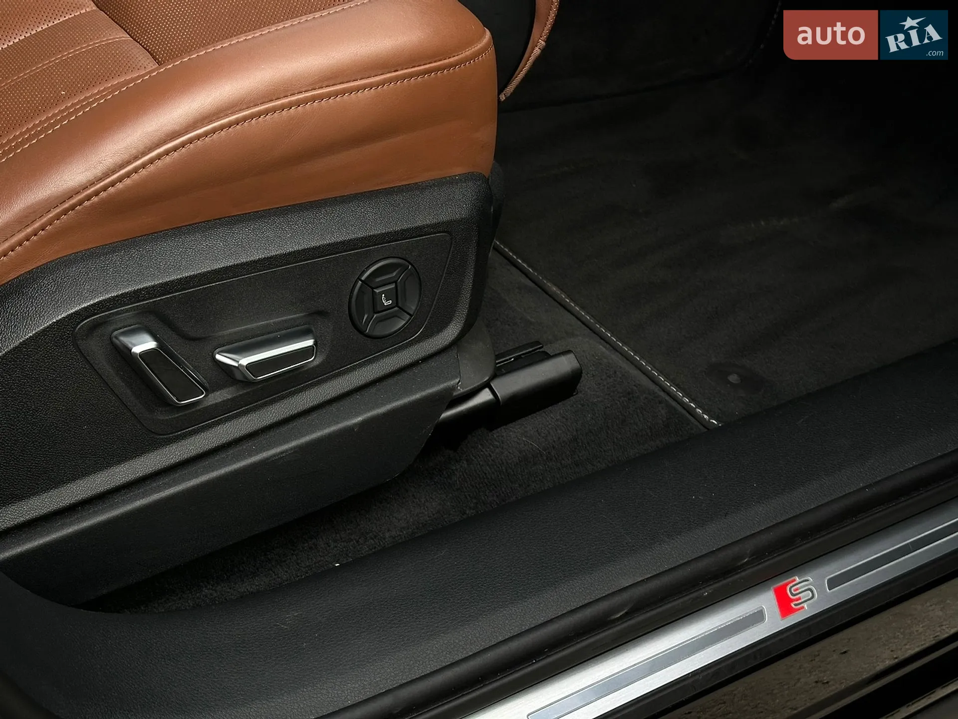 2020 Audi e-tron Sportback - мініатюра 27