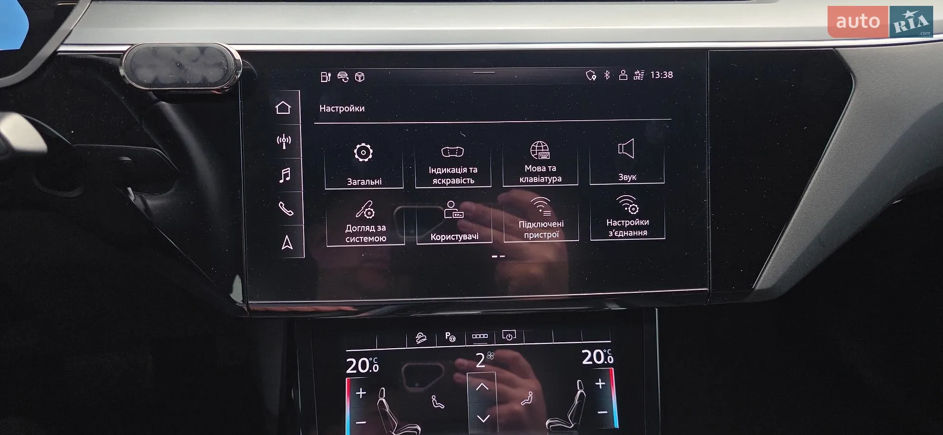2020 Audi e-tron Sportback - мініатюра 71