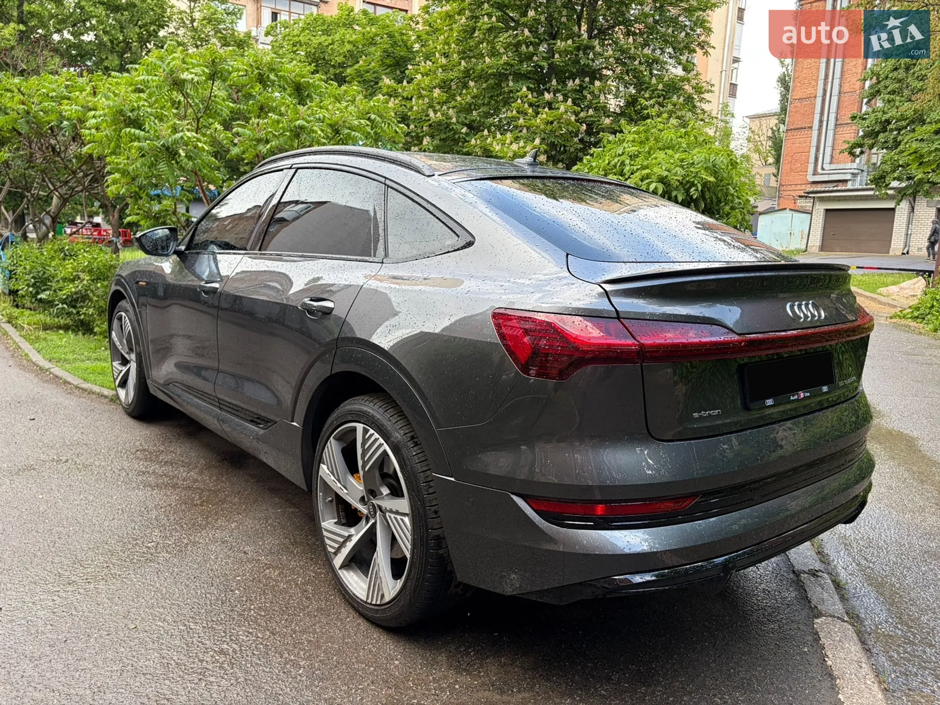 2021 Audi e-tron Sportback - мініатюра 4