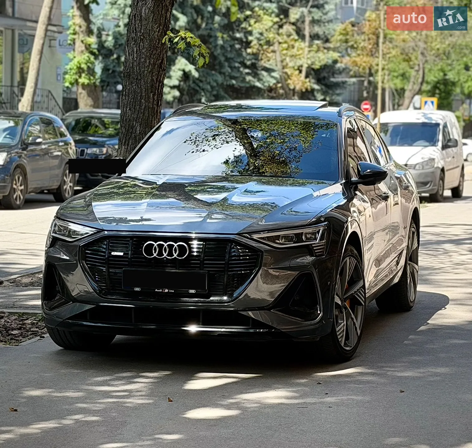 2021 Audi e-tron Sportback - мініатюра 2
