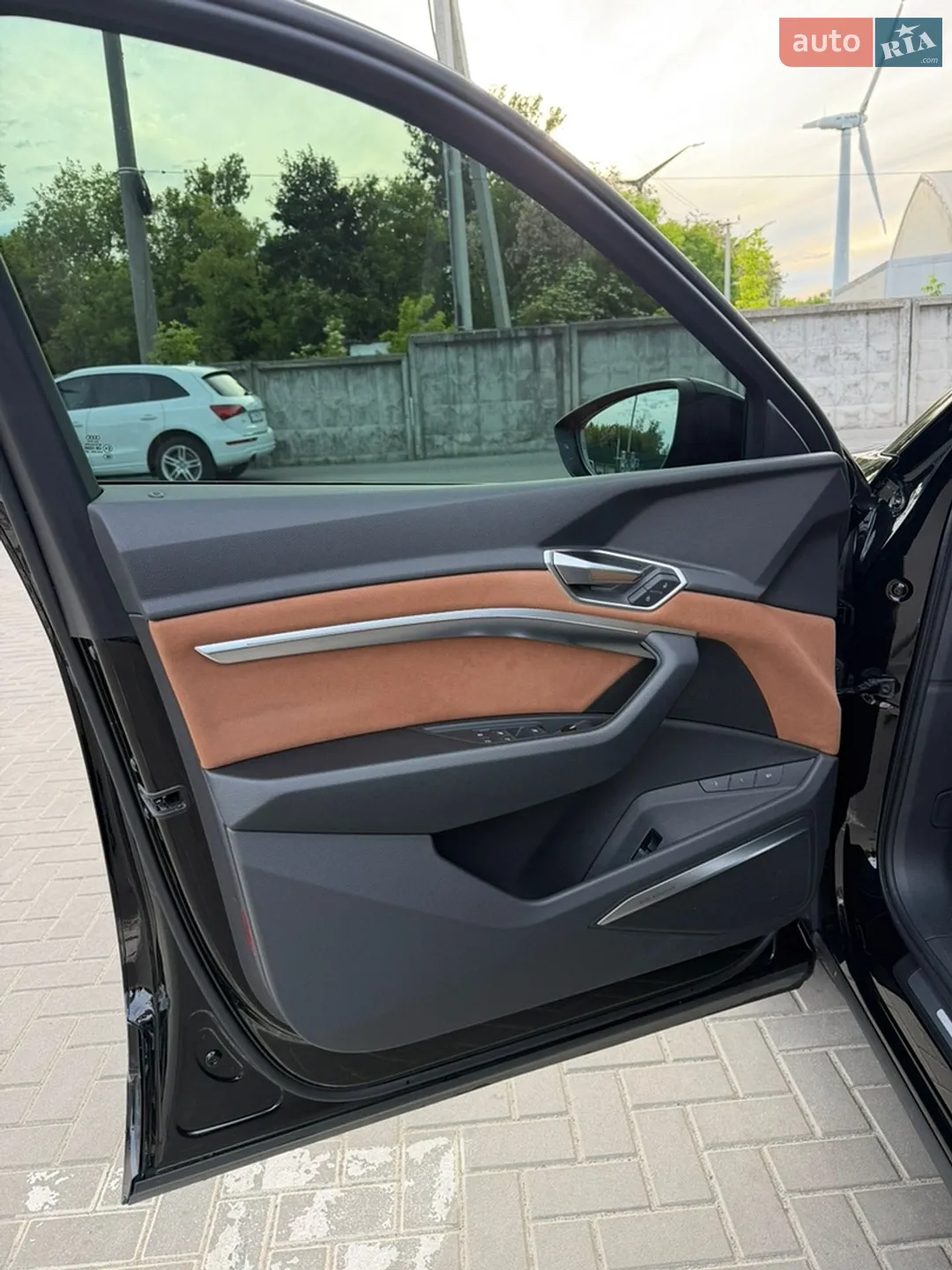 2022 Audi e-tron Sportback - мініатюра 12