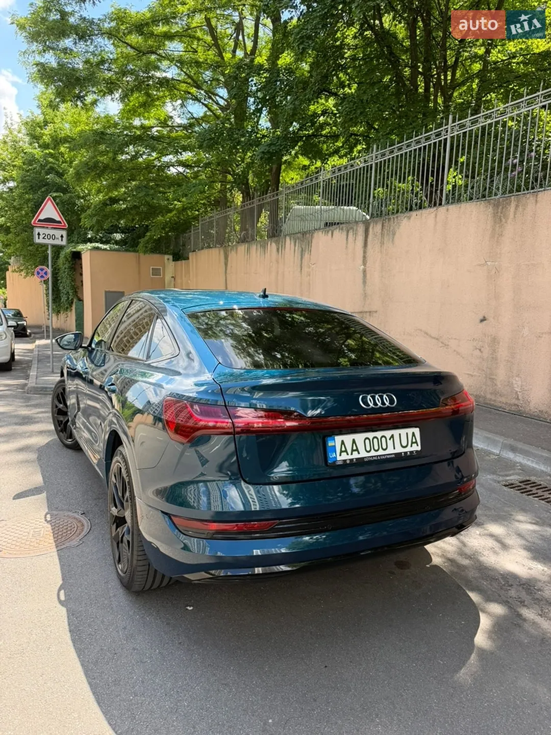 2021 Audi e-tron Sportback - мініатюра 3
