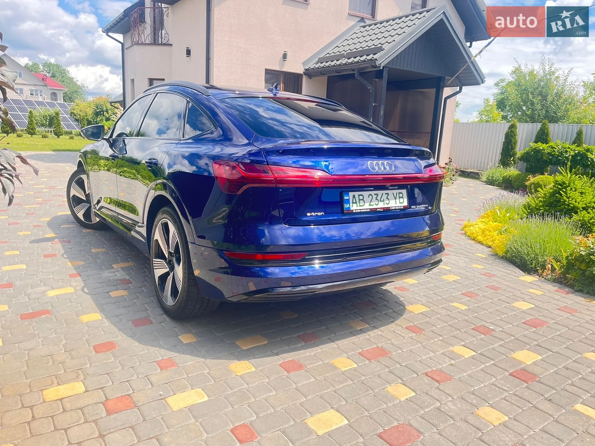 2022 Audi e-tron Sportback - мініатюра 3