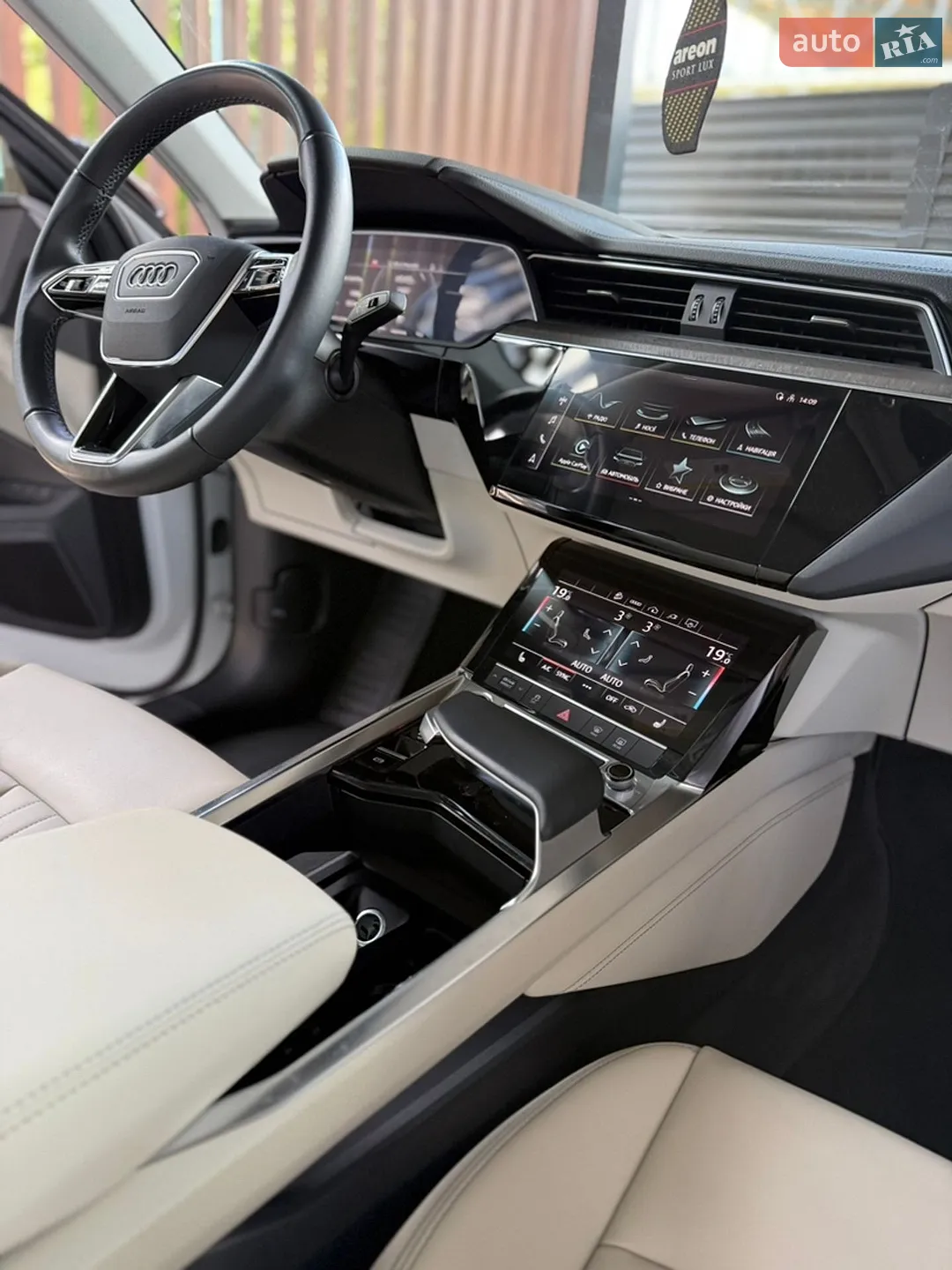 2021 Audi e-tron Sportback - мініатюра 39